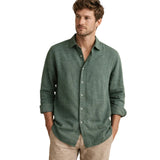 Relaxed Men's Linen-Blend Button-Up Shirt